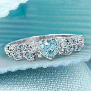 ▶NEW 925 STERLING SILVER HEART SHAPE DIAMOND ETERNITY RING, L081